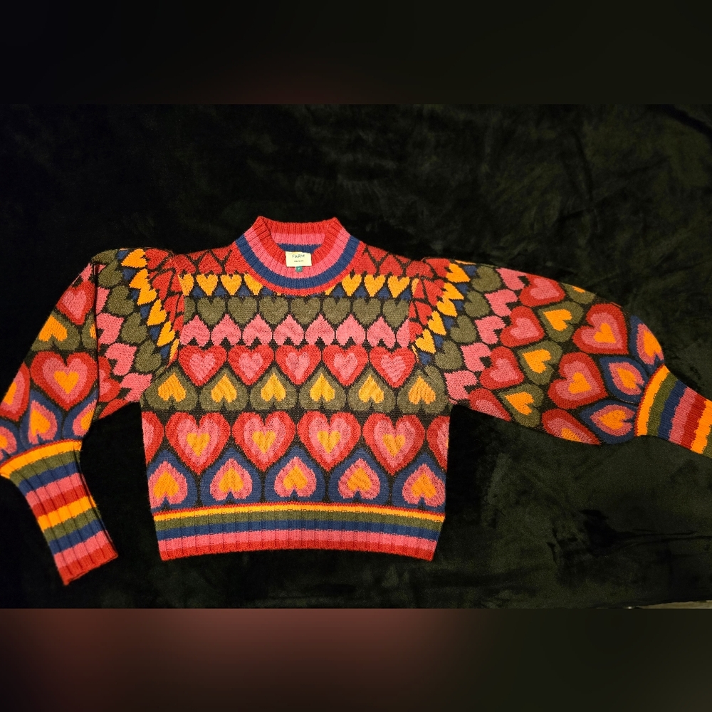 FARM RIO Full of Hearts sweater - Medium